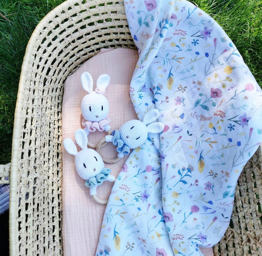 spring swaddle
