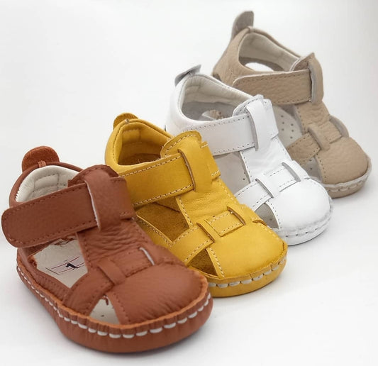 Boys shoes