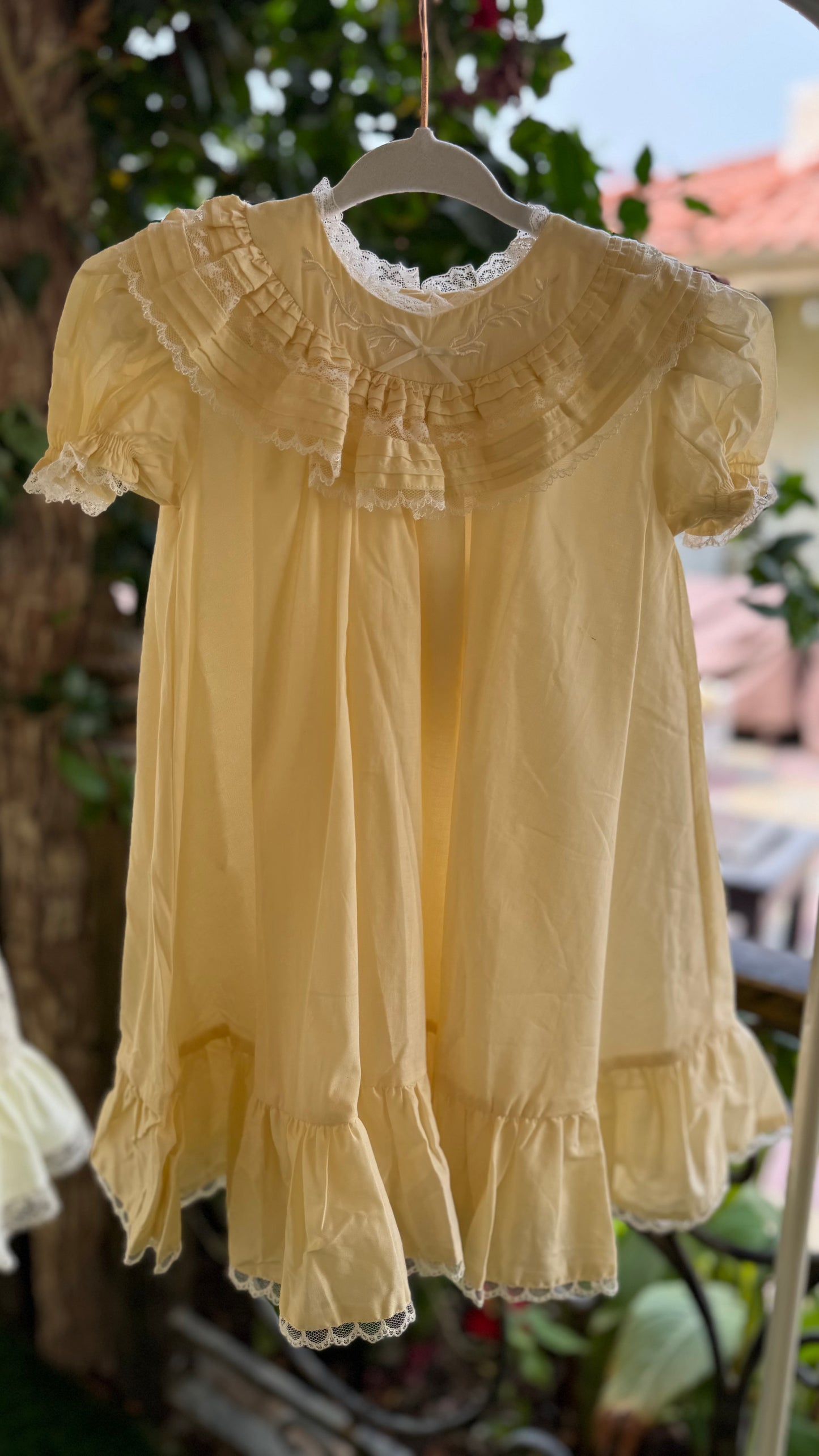 yellow cotton dress 🌼