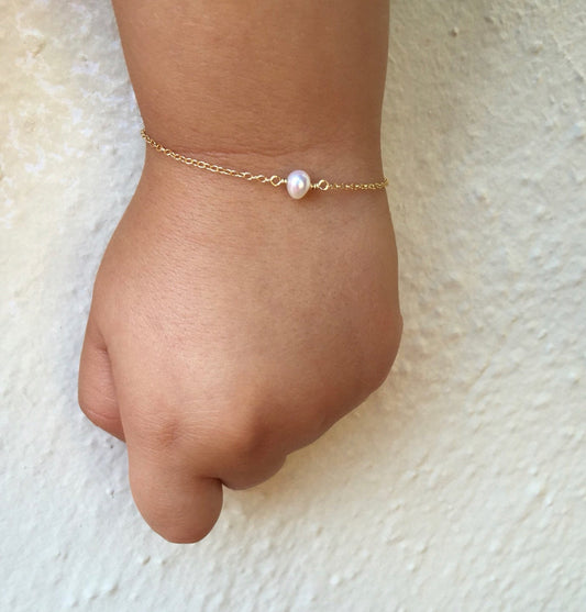 14K Pearl bracelet