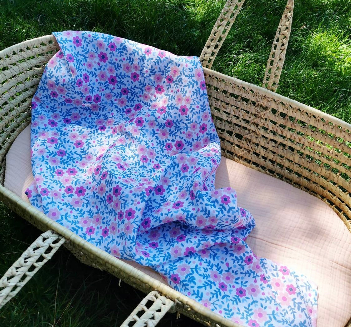 flowers swaddle