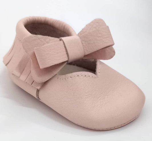 Ribbon shoes